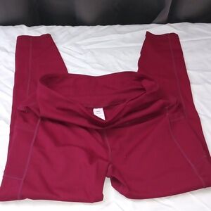 Pocketed Wine Color Leggings